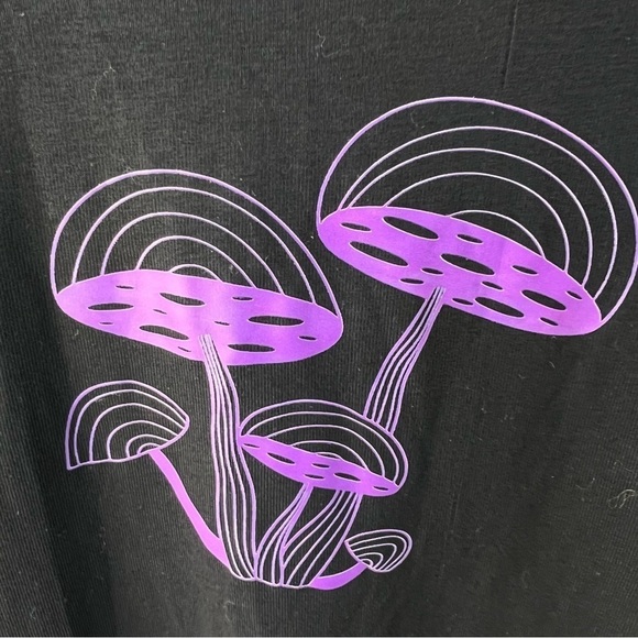 PURPLE MUSHROOM KNIT BELL SLEEVE DRESS SIZE LARGE NWT - Picture 9 of 11